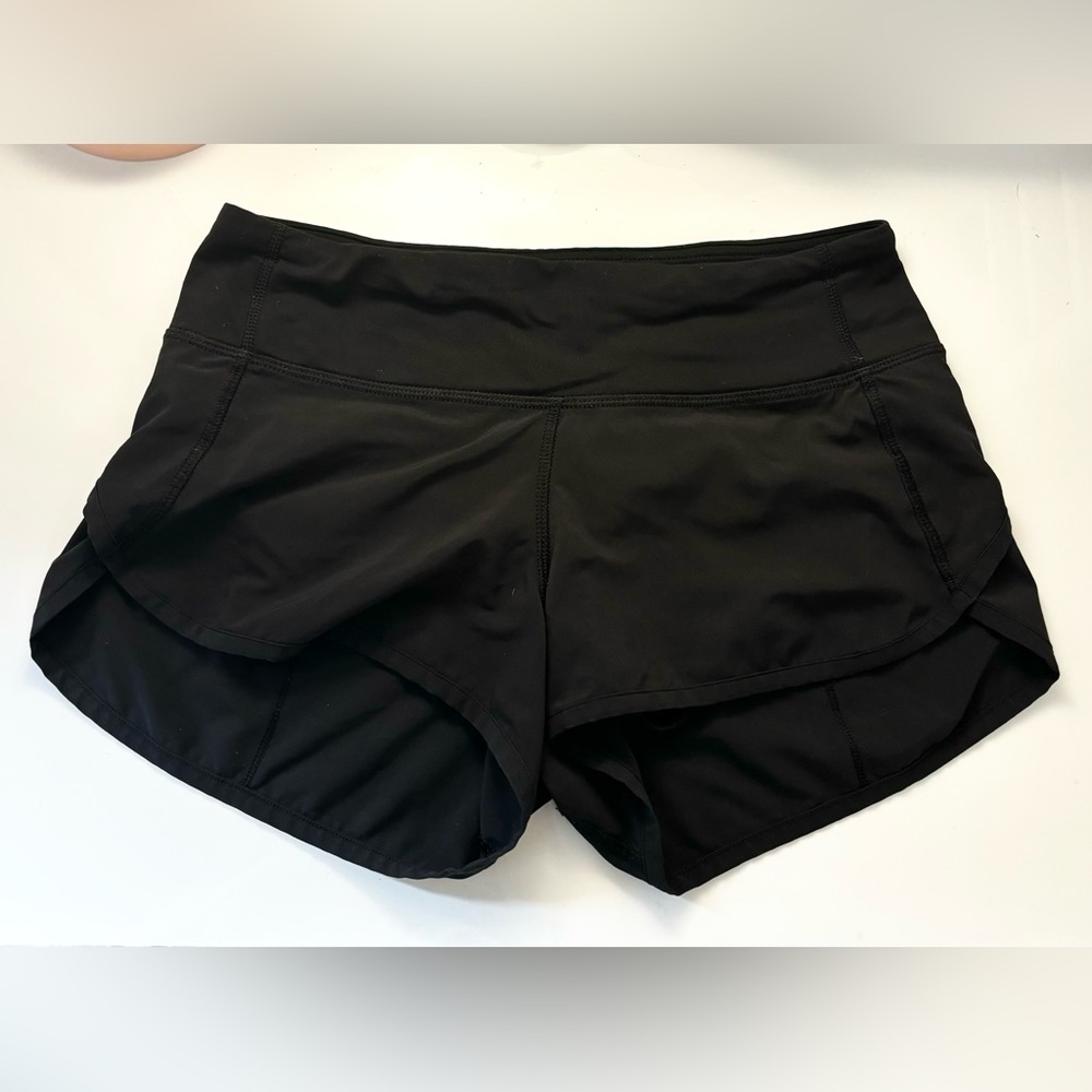 Black Lulu Speed Ups 
size 2